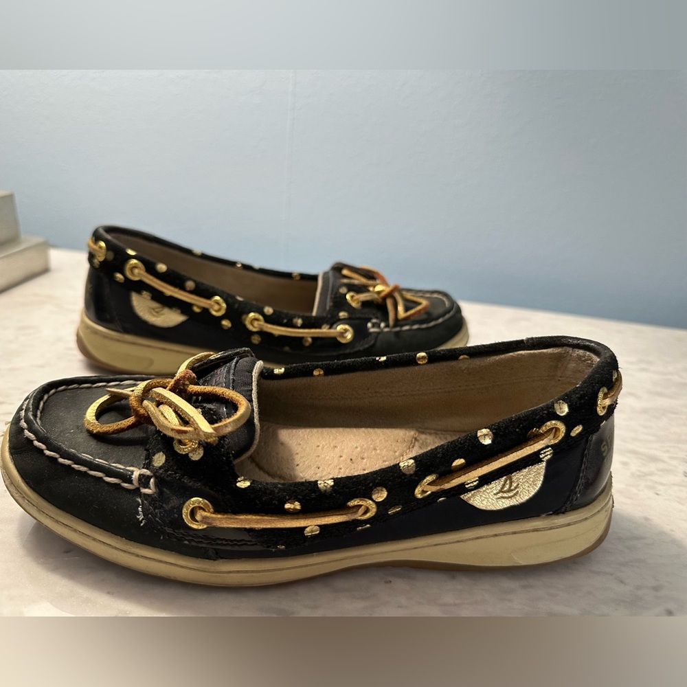 Sperry Top-Sider Angelfish Gold Foil Dot Black Women’s boat shoes. Size 6